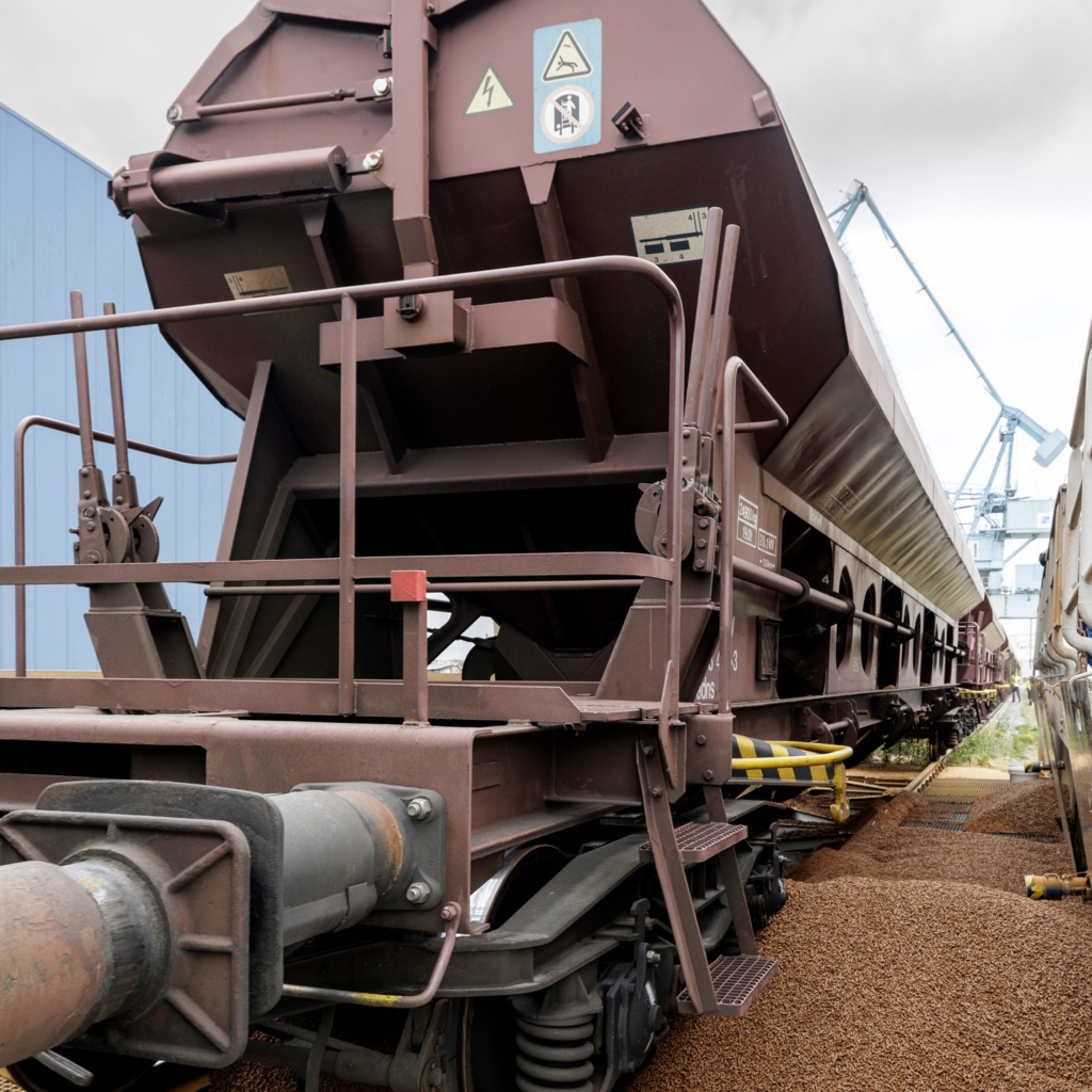 Foto eines Eisenbahnwagens zum Futtertransport
