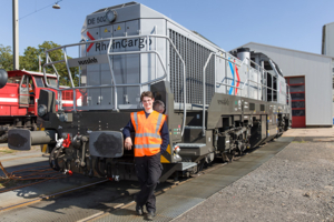 RheinCargo_Vossloh_DE_518_Nadine_Grau_1000